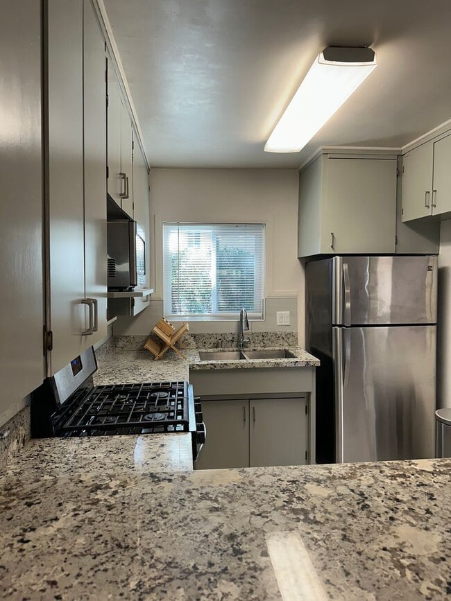 Photo - 2 Bedroom Condo - La Mesa Unit 27