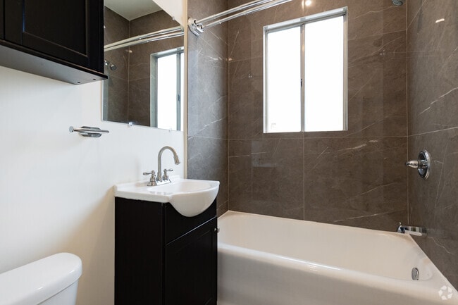 Junior, 1BA - 550SF - Ardmore Apartments