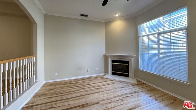 Photo - 5730 S Glennie Ln Unit B