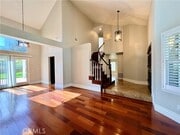 Photo - 2207 Autumn Ln