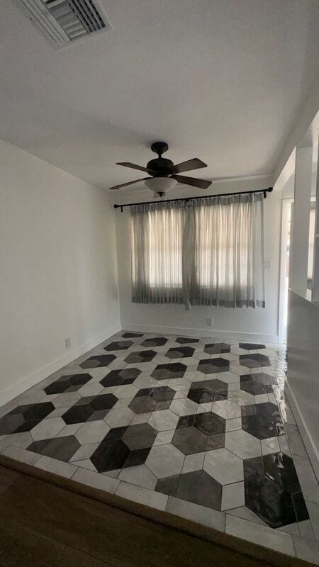 Photo - 19114 Orangepath St W