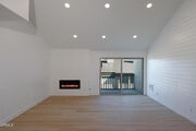 Photo - 2945 Harbor Blvd