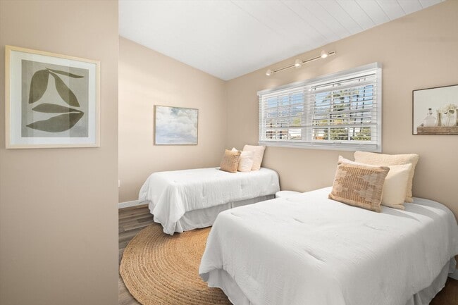 Leadbetter Lofts - Leadbetter Lofts Unit B20 - A