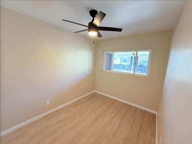 Photo - 936 W Foothill Blvd Unit 06