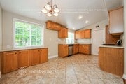 Photo - 548 Galsworthy St