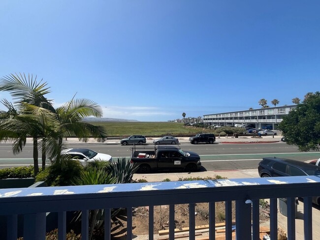 Photo - 2BR/2BA Condo Available Now - $1,000.00 Off First Months Rent