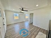 Photo - 3724 Nile St