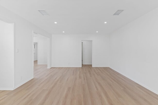 Photo - 237 Belmont Ave Unit 237