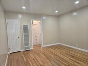 Photo - 4113 N Greenbrier Rd Apartments Unit 4113