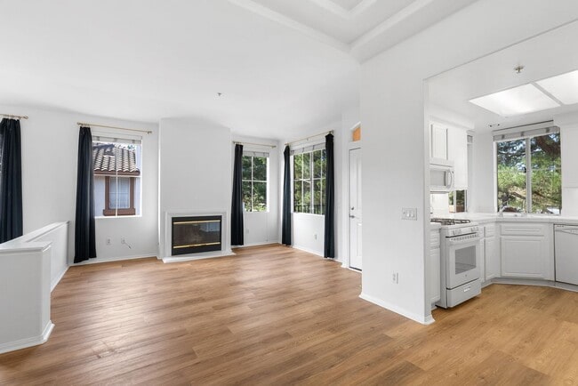 Photo - RARELY AVAILABLE – UPPER-LEVEL 1 BEDROOM +...