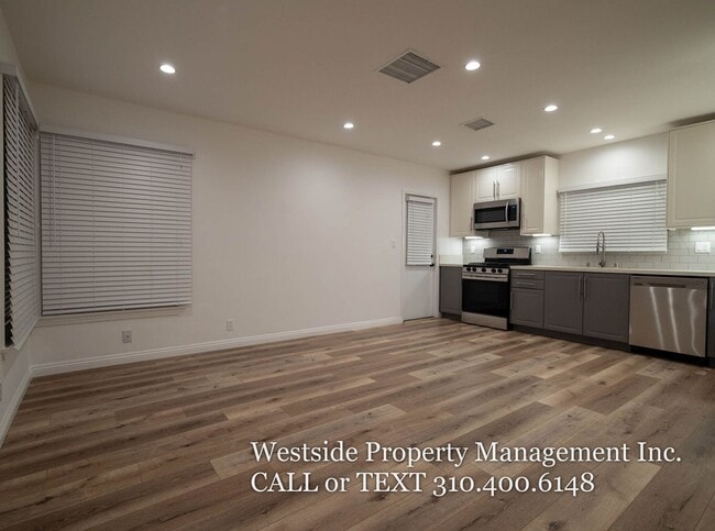 Building Photo - 4274 Elenda St Rental