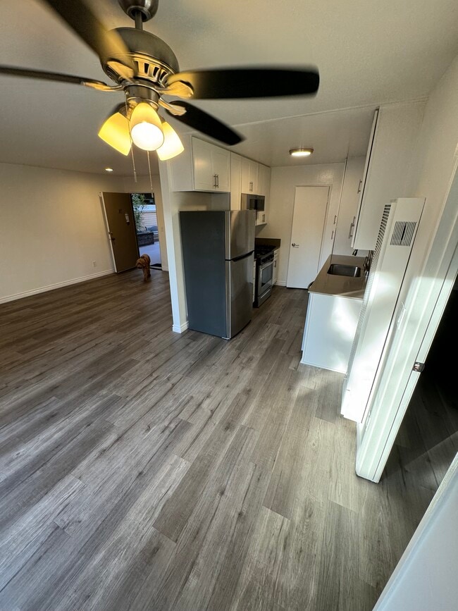 Photo - 3725 Glendon Ave Unit 107