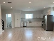 Photo - 1141 Irolo St