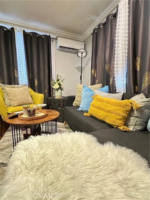 Photo - 200 S Lotus Ave