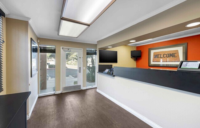 Photo - Furnished Studio-San Diego - Fashion Valley