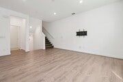 Photo - 275 Carmona Condo