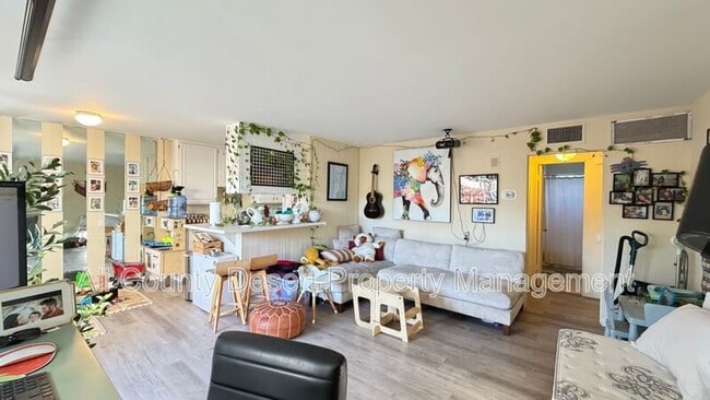 Photo - 550 El Cielo Rd Unit 2