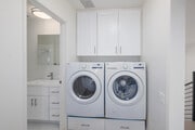 2BR, 2BA - 1,250SF - Laundry - Malibu Coastline Apartments