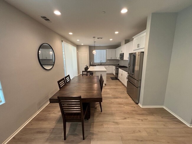 Photo - Spacious 3-Bedroom Home with Community Ame...