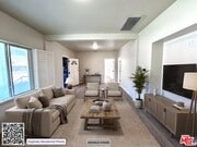 Photo - 319 N Rowan Ave
