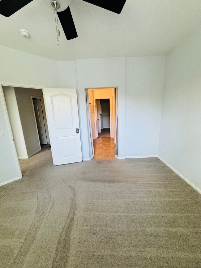 Photo - 1460 Mockingbird Ct