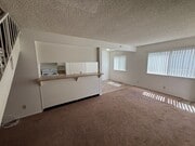 Photo - 752 W Hemlock St