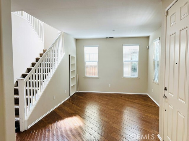 Photo - 26035 Newport Ave