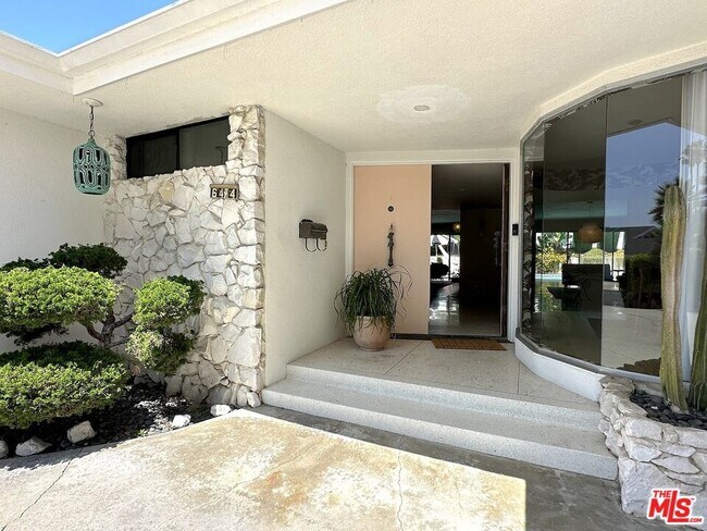 Photo - 6414 Senford Ave