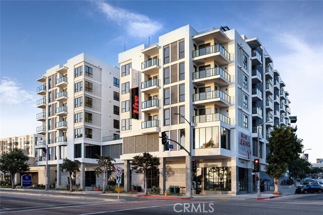 Building Photo - 511 S Harbor Blvd Unit 617