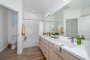 3BR, 3BA - 1,356SF - Bathroom - Desert Meadows Townhomes