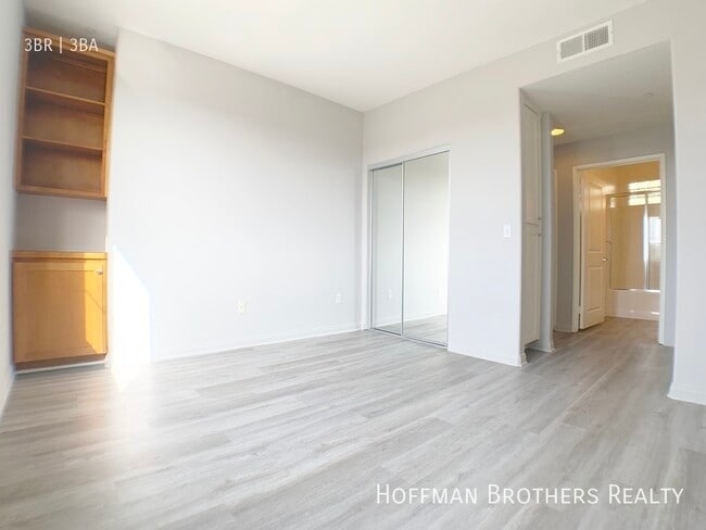 Photo - 7395 W Manchester Ave Unit 207