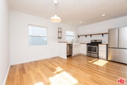 Photo - 1341 Burnside Ave Unit 3
