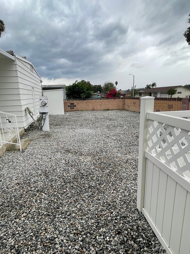 Photo - 270 San Mateo Cir