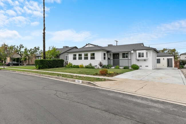 Photo - 6921 Bluebell Ave