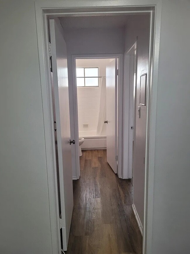 Photo - 11811 Old River School Rd