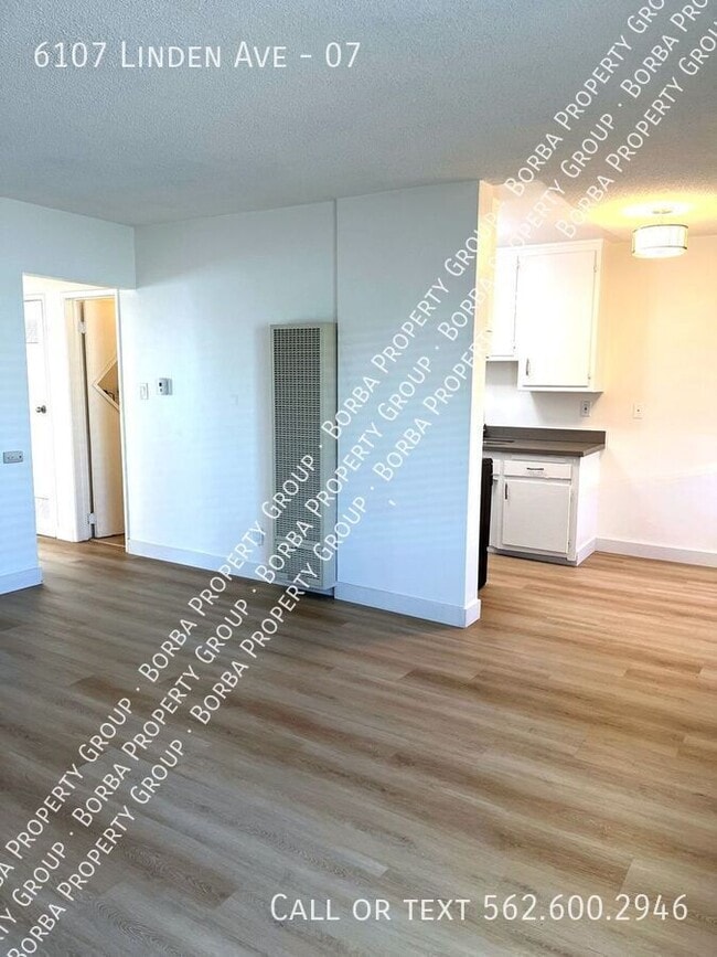 Building Photo - 6107 Linden Ave Unit 07