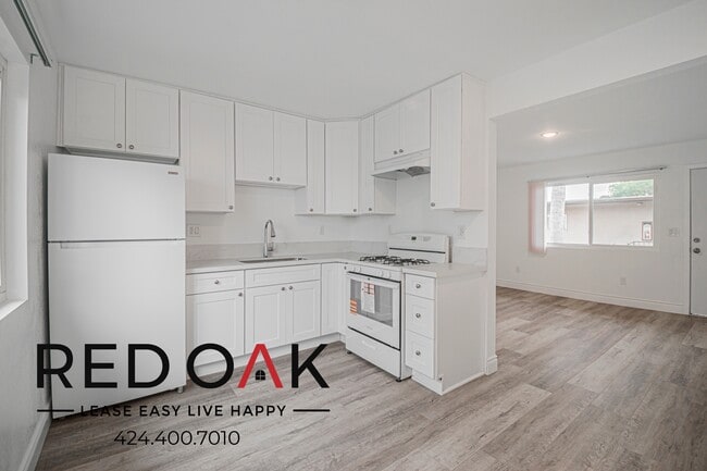 Building Photo - 724 Wilmington Blvd Unit 6