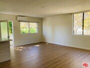 Photo - 348 Rexford Dr Unit 3