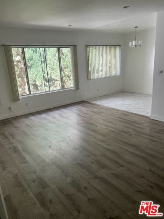 Photo - 1921 Pelham Ave Unit 4