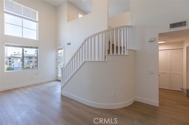 Photo - 2400 Scholarship