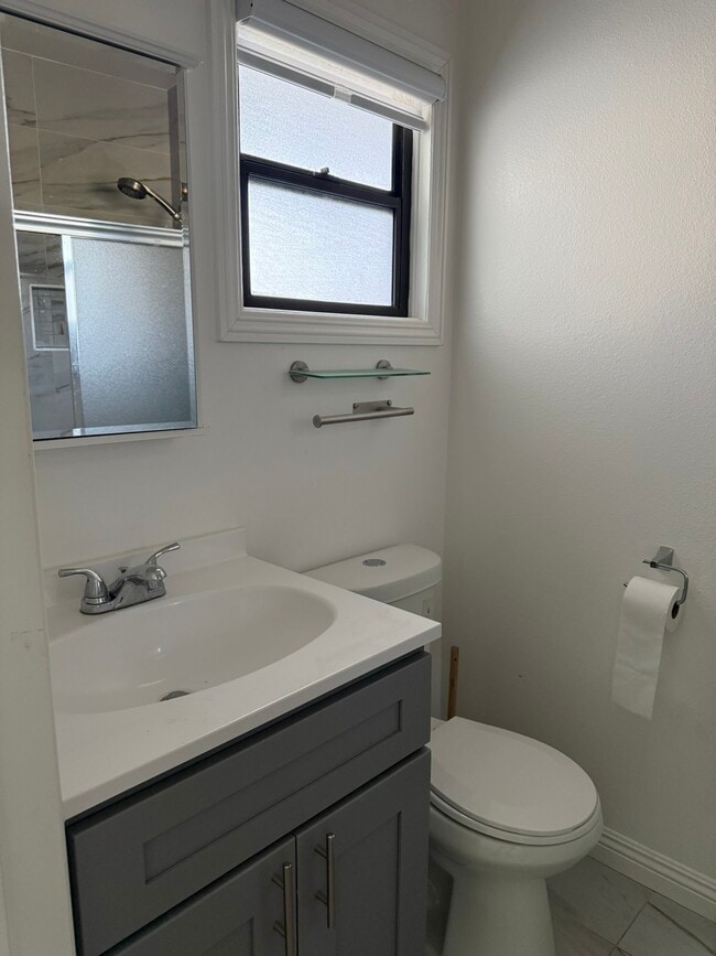 Photo - 7929 Sangamon Ave Unit 7929 1/2