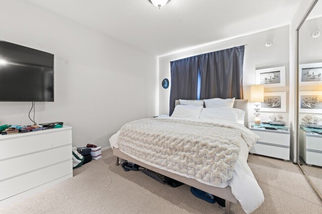 Photo - 11535 Rochester Ave Unit 301