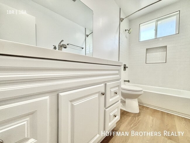 Photo - 1000 Coronado Ter Unit 3