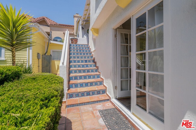 Photo - 917 7th St Unit D