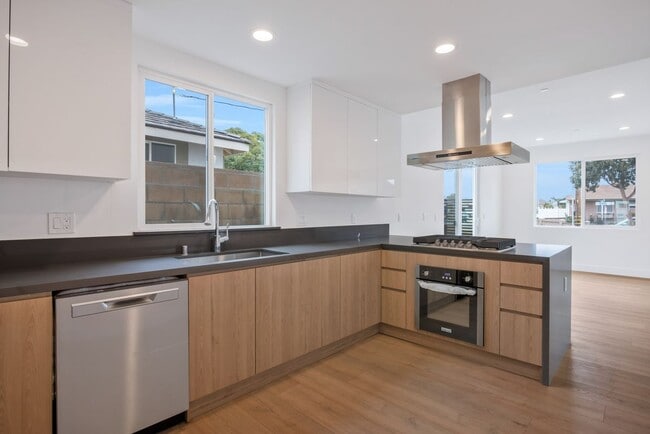 Photo - 12673 9th St