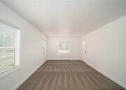 Photo - 25885 Creag Ave