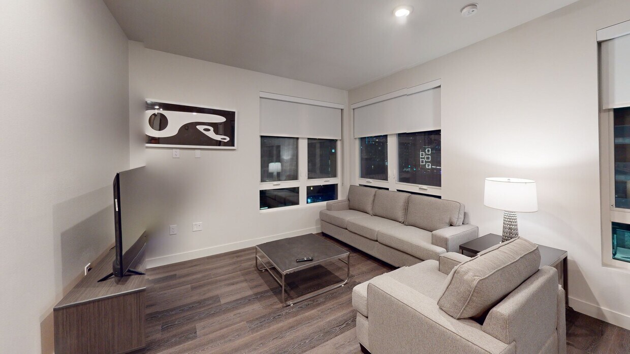 3D Tour - 1340 S Hill St Unit 501