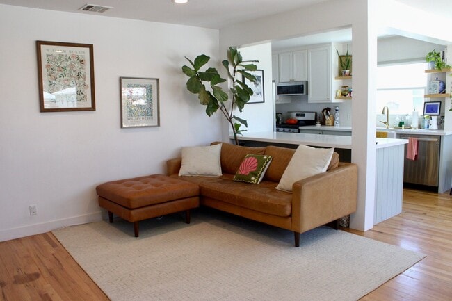 Photo - 5922 Greentop St