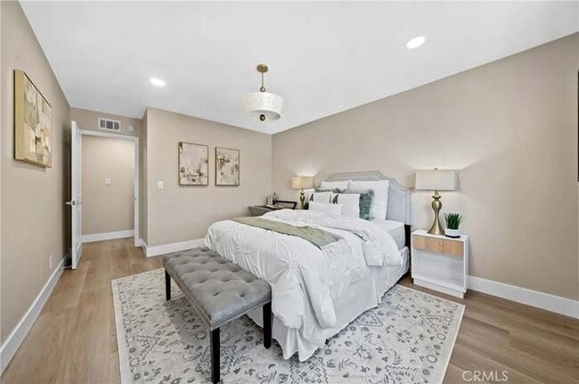 Photo - 761 Churchill Ave