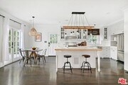 Photo - 11217 Kling St House